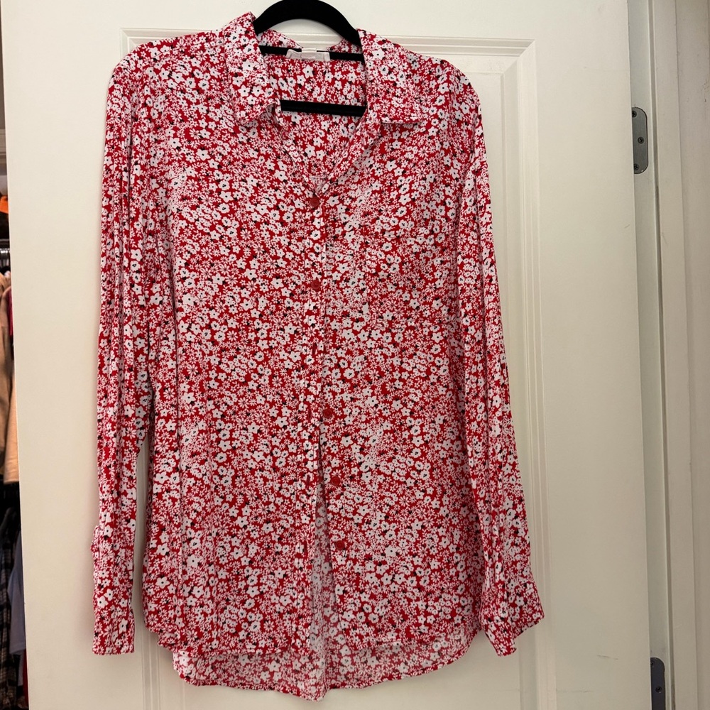 beachlunchlounge Red and White Floral Button-Down Shirt